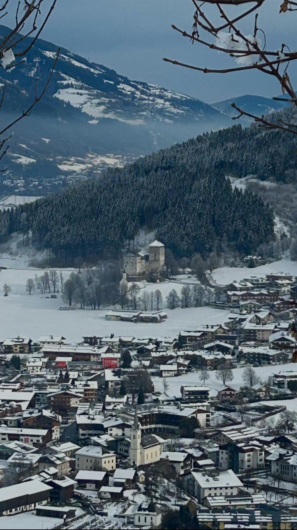 Haus Laubreuter Appartement Kaprun Buitenkant foto
